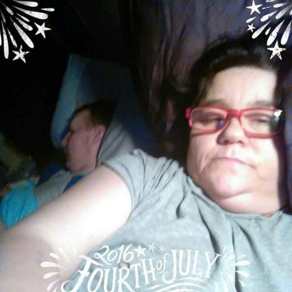 Meet your Posher, Terri - Picture 1 of 1